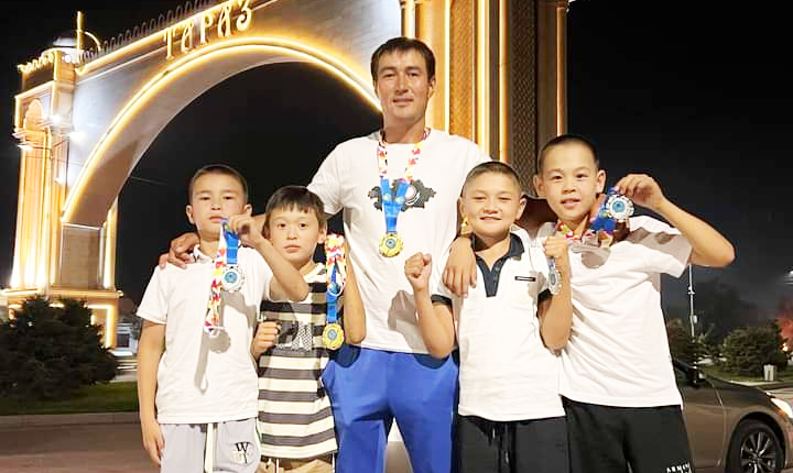 Әйелім қара жігітпен жыныстық қатынасқа түскісі келеді